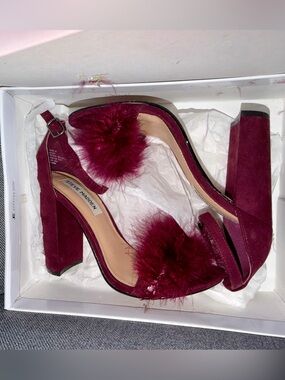 Steve Madden Wine Burgundy Pom-Pom Block Heel Sandals